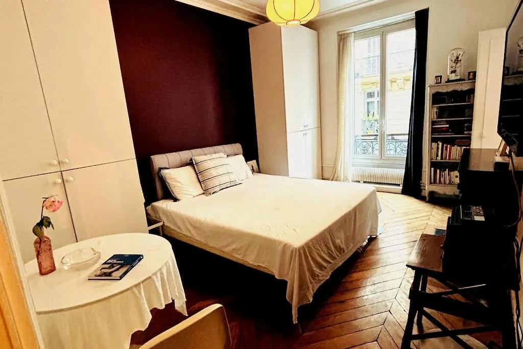 Central Paris Bohemien And Arty Apt Apartamento
